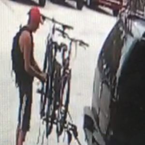 2015 Jamis Durango Black and Blue