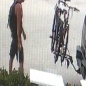 2015 Jamis Durango Black and Blue