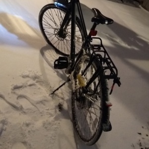 2020 Priority Bicycles Black