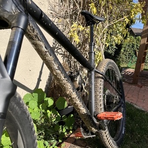 2021 Specialized Fuse Black