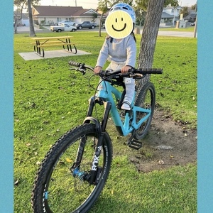 2021 Yeti Sb140 Teal