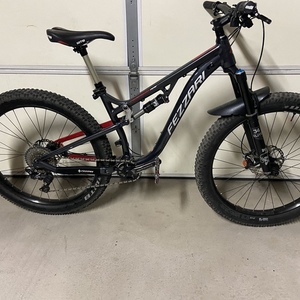 2017 Fezzari Cascade Peak Black