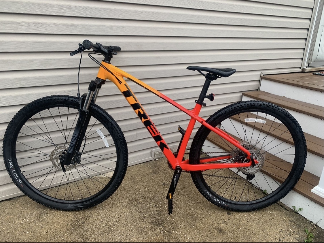 trek marlin 7 red