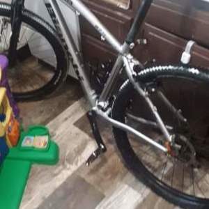 2016 Bianchi Kuma Silver, gray or bare metal