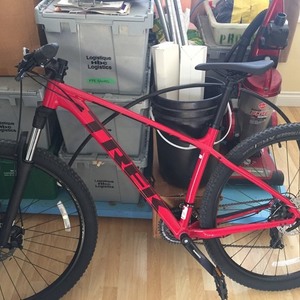 2020 Trek Marlin 5 Pink