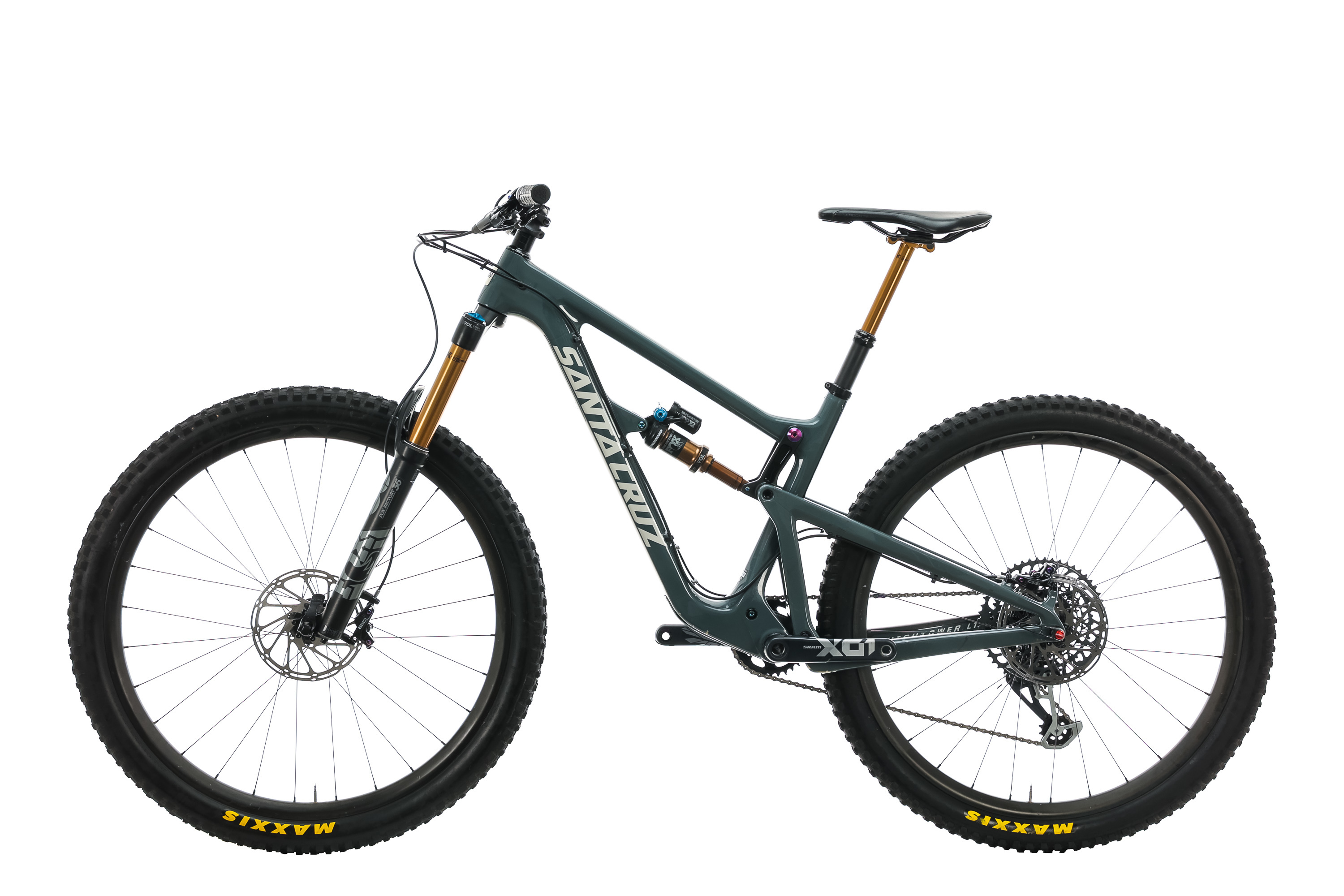 changing road bike tube