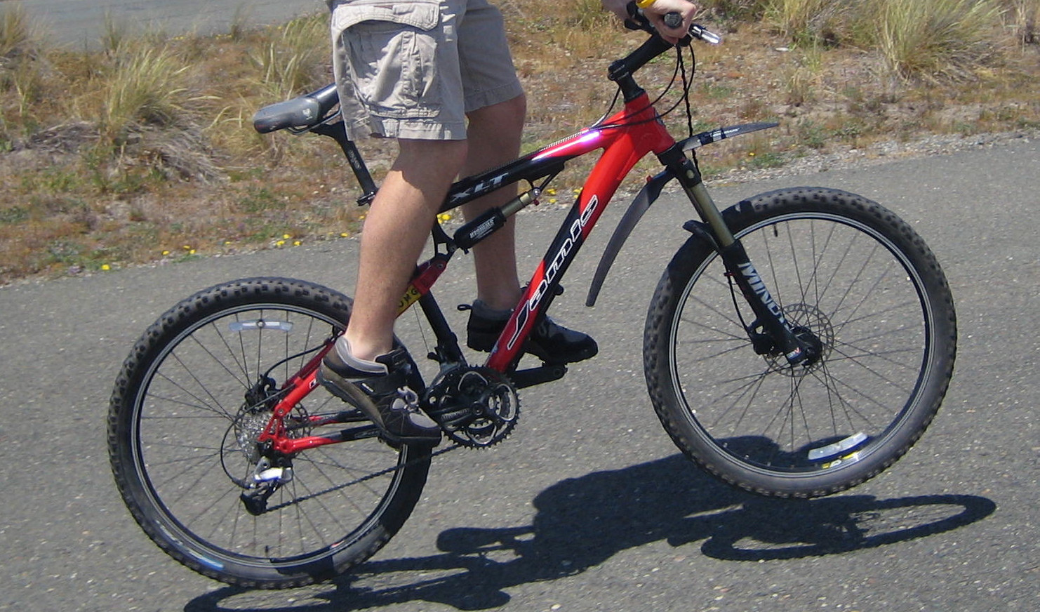 2004 jamis dakar sport