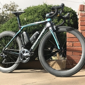 2019 Bianchi Oltre XR4 Blue