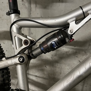 Santa Cruz Blur XC B Silver, gray or bare metal