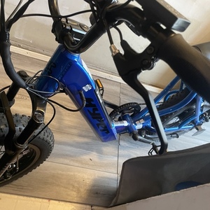 2022 Hyper Ultra40 electric assist Blue