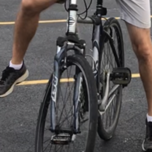 Trek Silver, gray or bare metal