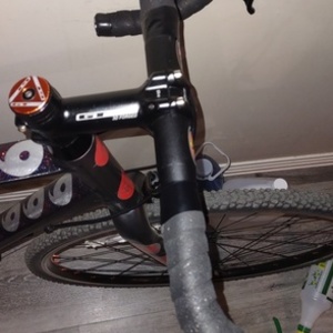 2017 GT Bicycles Traffic Vantara 700c comp hybrid Black, Purple, and Red