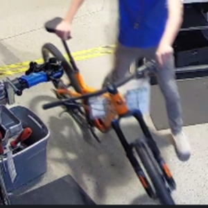 2022 Pivot FIREBIRD 29 LARGE ORANGE RACE XT WITH... Orange