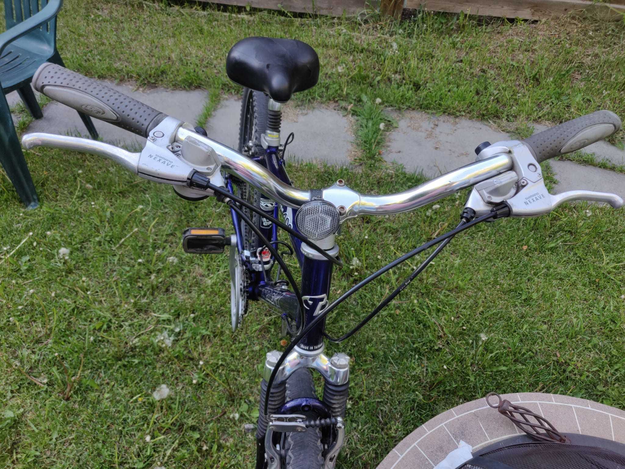 Trek Navigator 400