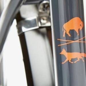 Kona Silver, gray or bare metal