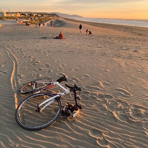 2014 Jamis Quest Comp White and Red