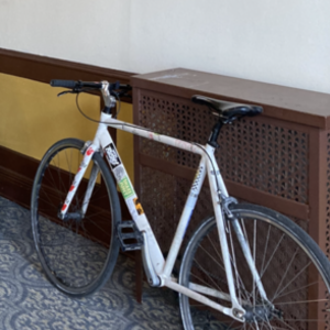 6KU Track frame White