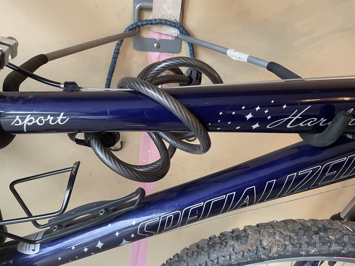 specialized hardrock womens