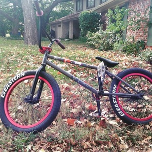 2012 Eastern Vaquero Silver, gray or bare metal