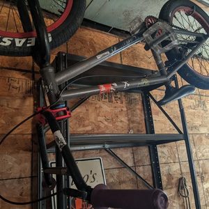 2012 Eastern Vaquero Silver, gray or bare metal