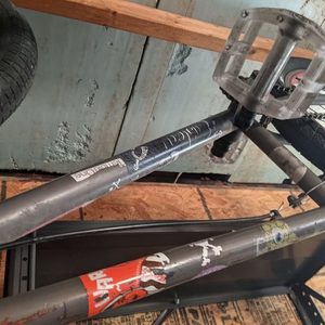 2012 Eastern Vaquero Silver, gray or bare metal