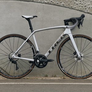 2022 Trek Émonda Silver, gray or bare metal