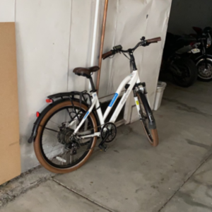 Magnum Bikes UI5 White