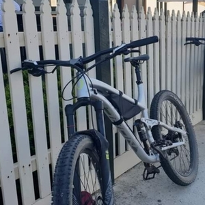 2017 Norco Bikes Sight A7.3 Silver, gray or bare metal