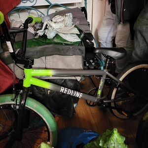 2022 Redline Redline Leutenant Silver, gray or bare metal and Green