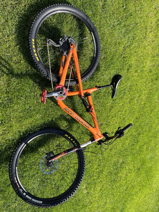 2017 Rocky Mountain Bicycles Thunderbolt 730