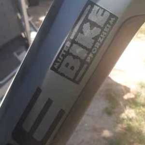 2022 Cube Hybrid Race Easy Entry Silver, gray or bare metal and Black