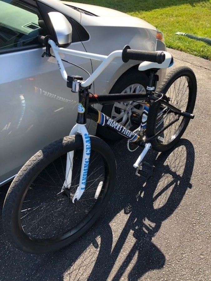 2022 SE Bikes Blocks Flyer