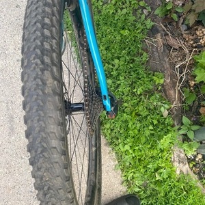 2016 Yeti SB4.5c Teal and White