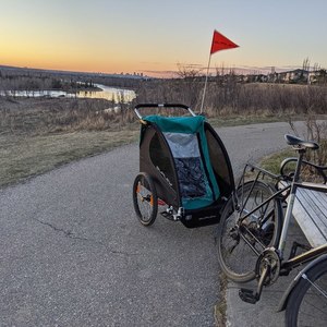 2019 MEC Midtown Black and Silver, gray or bare metal