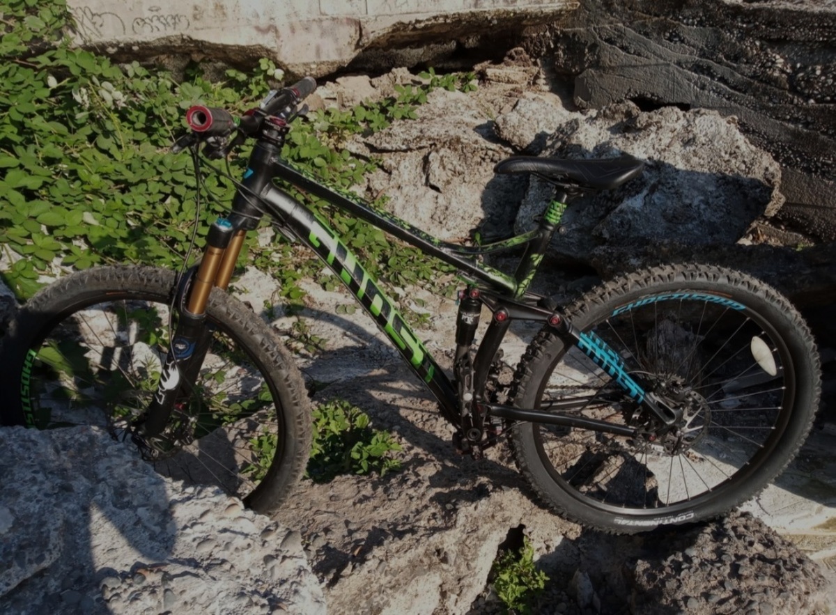 Ghost Full suspension