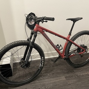 2020 Santa Cruz Chameleon Red