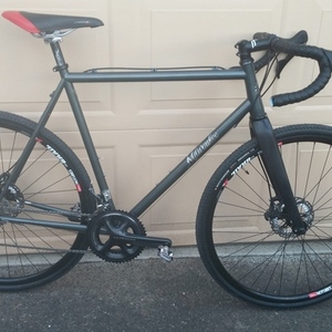 2016 Milwaukee Bicycle Co. Mettle cx Silver or Gray