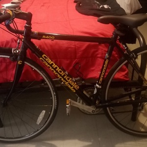 2021 Cannondale Small, aluminum Black and Yellow or Gold