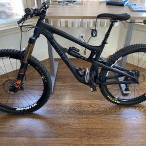 2015 Santa Cruz Nomad cc Black