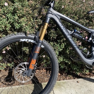 2015 Santa Cruz Nomad cc Black