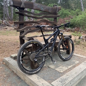 2015 Santa Cruz Nomad cc Black