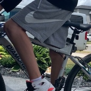 2022 Diamondback Odyssey White and Green