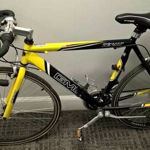 GMC Denali 22.5 inch Black and Yellow or Gold