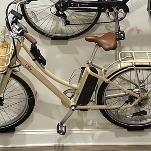 2021 Blix Commuter White