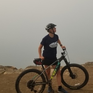 Trek Roscoe 7 Silver, gray or bare metal