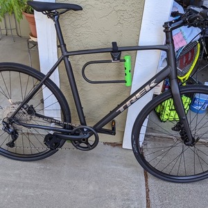 2022 Trek FX 3 Black