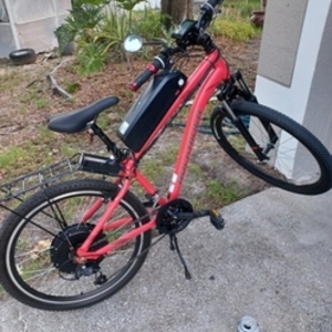 Decathlon Rockrider ST-100 Red