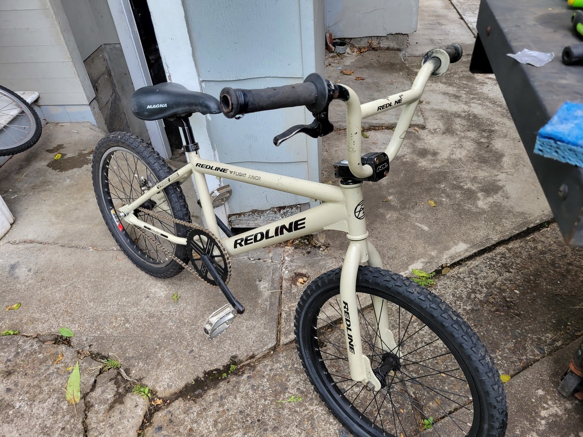 redline flight junior