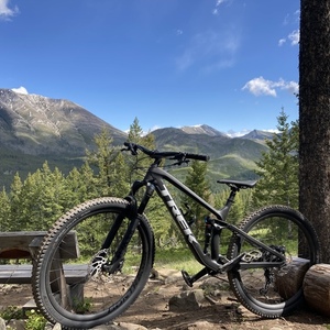 2022 Trek Fuel EX Black