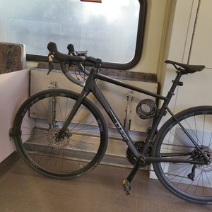 2021 Cube Attain SL Black